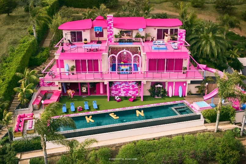 Aerial view of Barbie dreamhouse